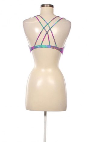 Top sport de damă. Adidas, Mărime S, Culoare Multicolor, Preț 87,46 Lei