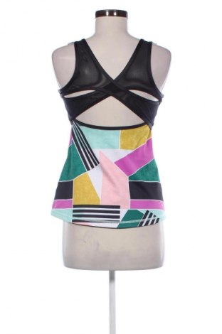 Дамски спортен топ FILA, Размер S, Цвят Многоцветен, Цена 33,24 лв.