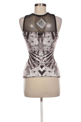 Top de femei Guess, Mărime XS, Culoare Multicolor, Preț 125,99 Lei