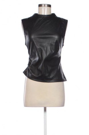 Γυναικείο τοπ Stradivarius, Μέγεθος M, Χρώμα Μαύρο, Τιμή 15,00 €