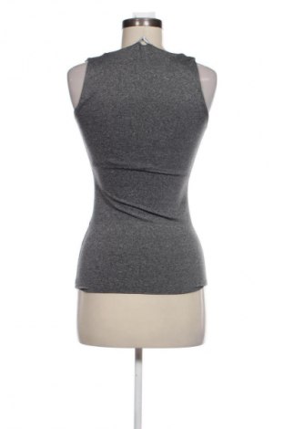 Top de femei Zara, Mărime S, Culoare Gri, Preț 52,99 Lei
