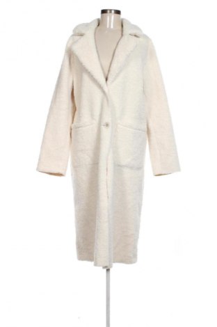 Дамско палто C&A, Размер L, Цвят Бял, Цена 67,99 лв.