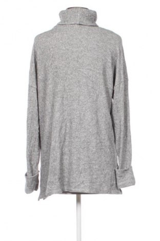 Дамско полo Stradivarius, Размер L, Цвят Сив, Цена 14,99 лв.