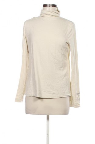 Дамско полo Unbranded, Размер S, Цвят Екрю, Цена 13,99 лв.