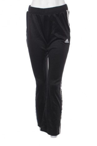Дамско спортно долнище Adidas, Размер M, Цвят Черен, Цена 93,99 лв.