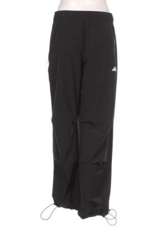 Дамско спортно долнище Adidas, Размер S, Цвят Черен, Цена 68,99 лв.