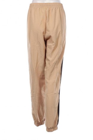 Női sport nadrág Adidas, Méret L, Szín Bézs, Ár 23 839 Ft