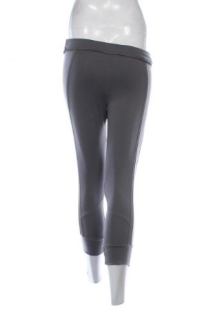 Дамско спортно долнище Adidas, Размер S, Цвят Сив, Цена 41,04 лв.
