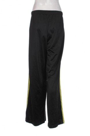 Дамско спортно долнище Adidas Originals, Размер L, Цвят Черен, Цена 93,99 лв.