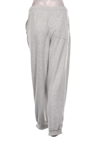 Damen Sporthose Bershka, Größe S, Farbe Grau, Preis € 30,99