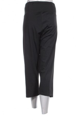 Дамско спортно долнище Bpc Bonprix Collection, Размер 4XL, Цвят Черен, Цена 24,99 лв.