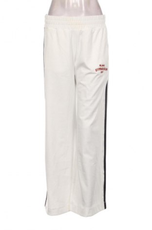 Дамско спортно долнище Emporio Armani, Размер XS, Цвят Бял, Цена 142,99 лв.