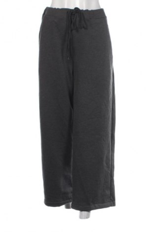 Pantaloni trening de femei Esmara, Mărime XL, Culoare Gri, Preț 64,99 Lei