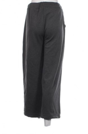 Pantaloni trening de femei Esmara, Mărime XL, Culoare Gri, Preț 64,99 Lei