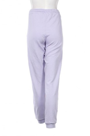 Дамско спортно долнище FILA, Размер XL, Цвят Лилав, Цена 41,99 лв.