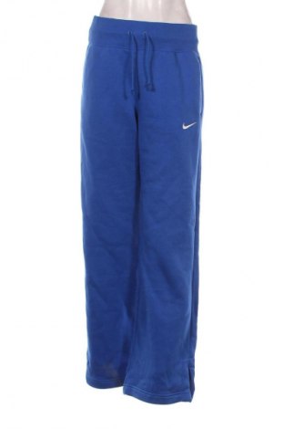 Pantaloni trening de femei Nike, Mărime M, Culoare Multicolor, Preț 290,00 Lei