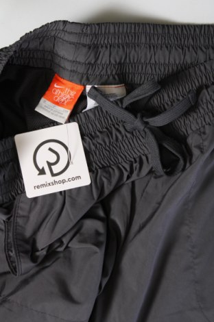 Дамско спортно долнище Nike, Размер M, Цвят Сив, Цена 37,99 лв.
