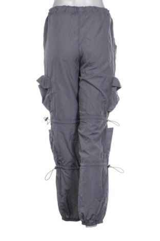 Дамско спортно долнище Unbranded, Размер M, Цвят Сив, Цена 28,88 лв.