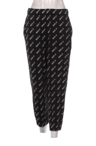 Дамско спортно долнище Unbranded, Размер M, Цвят Многоцветен, Цена 28,88 лв.