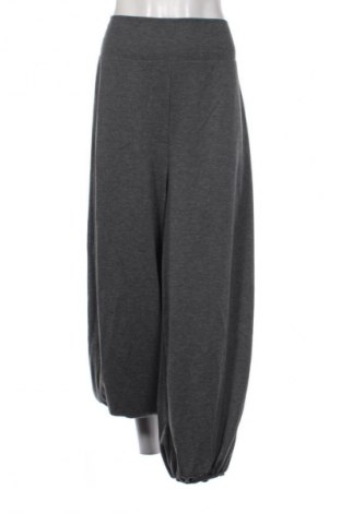 Pantaloni trening de femei Unbranded, Mărime XXL, Culoare Gri, Preț 145,99 Lei