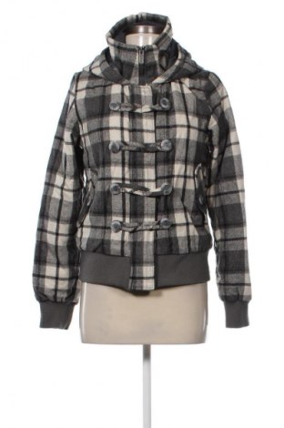 Дамско яке Bench, Размер L, Цвят Многоцветен, Цена 46,99 лв.