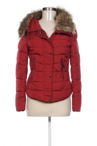 Kurtka damska Bershka, Rozmiar S, Kolor Czerwony, Cena 133,33 zł