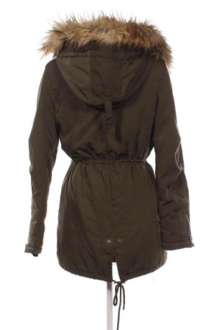 Damenjacke Bershka, Größe S, Farbe Grün, Preis 29,74 €