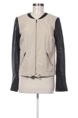 Kurtka damska Gestuz, Rozmiar S, Kolor Kolorowy, Cena 851,72 zł