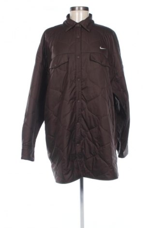 Дамско яке Nike, Размер L, Цвят Кафяв, Цена 155,00 лв.