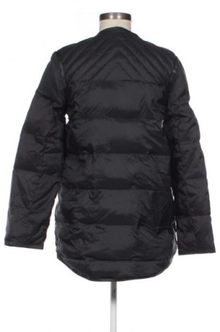 Дамско яке Sandro, Размер M, Цвят Черен, Цена 137,00 лв.