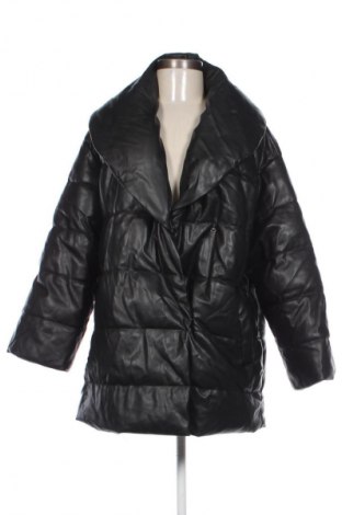 Dámská bunda  Stradivarius, Velikost S, Barva Černá, Cena  819,00 Kč