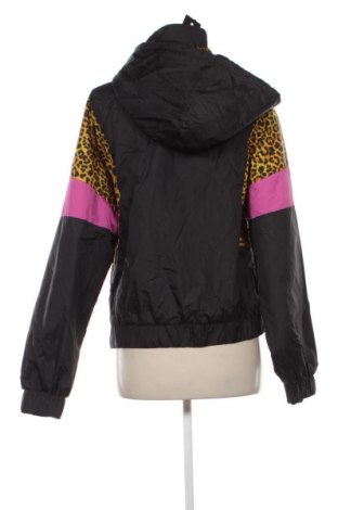Дамско яке Urban Classics, Размер M, Цвят Многоцветен, Цена 92,98 лв.