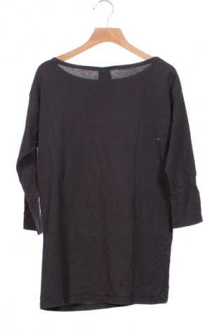 Dětská halenka  H&M, Velikost 10-11y/ 146-152 cm, Barva Černá, Cena  149,00 Kč