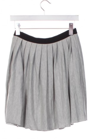 Kinderrock Guess, Größe 13-14y/ 164-168 cm, Farbe Grau, Preis 24,57 €