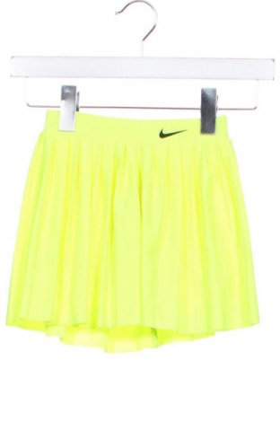 Kinderrock Nike Acg, Größe 7-8y/ 128-134 cm, Farbe Grün, Preis € 13,99