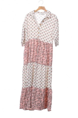 Kinderkleid LC Waikiki, Größe 9-10y/ 140-146 cm, Farbe Mehrfarbig, Preis 9,72 €