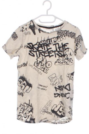 Dětské tričko  Chapter, Velikost 12-13y/ 158-164 cm, Barva Vícebarevné, Cena  119,00 Kč