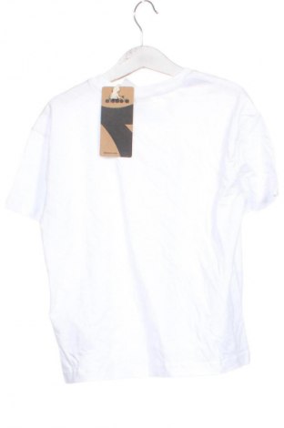 Dětské tričko  Diadora, Velikost 6-7y/ 122-128 cm, Barva Bílá, Cena  699,00 Kč