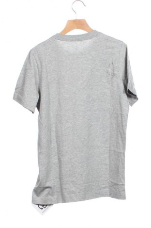 Dětské tričko  Nike, Velikost 11-12y/ 152-158 cm, Barva Šedá, Cena  699,00 Kč