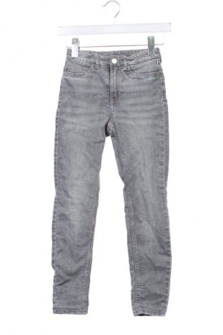 Dětské džíny  H&M, Velikost 9-10y/ 140-146 cm, Barva Šedá, Cena  489,00 Kč