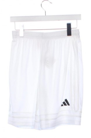 Детски къс панталон Adidas, Размер 15-18y/ 170-176 см, Цвят Бял, Цена 22,99 лв.