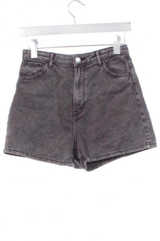 Kinder Shorts H&M, Größe 14-15y/ 168-170 cm, Farbe Grau, Preis 7,00 €