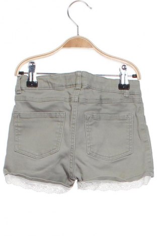Kinder Shorts H&M L.O.G.G., Größe 4-5y/ 110-116 cm, Farbe Grün, Preis 7,15 €