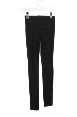 Детски клин H&M, Размер 11-12y/ 152-158 см, Цвят Черен, Цена 14,99 лв.