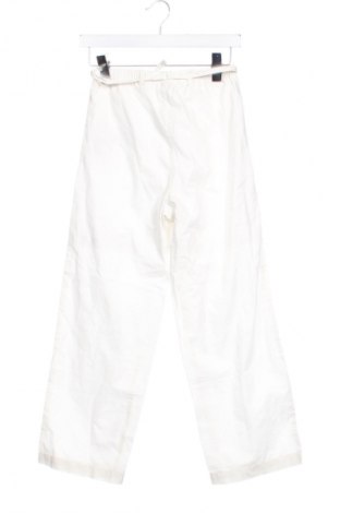 Детски панталон LC Waikiki, Размер 10-11y/ 146-152 см, Цвят Бял, Цена 21,00 лв.