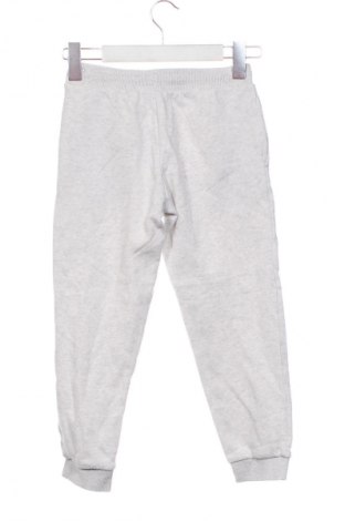 Kinder Sporthose C&A, Größe 5-6y/ 116-122 cm, Farbe Mehrfarbig, Preis € 10,99