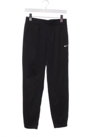 Detské tepláky Nike, Veľkosť 14-15y/ 168-170 cm, Farba Čierna, Cena  37,95 €