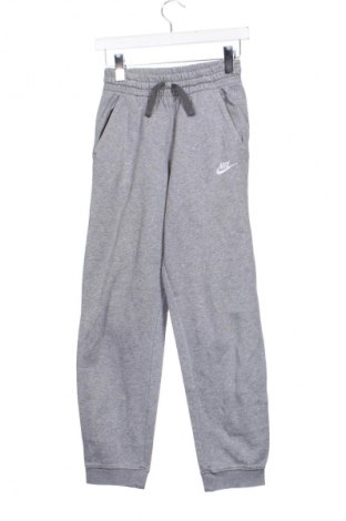 Detské tepláky Nike, Veľkosť 14-15y/ 168-170 cm, Farba Sivá, Cena  25,52 €