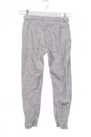 Kinder Sporthose Unbranded, Größe 8-9y/ 134-140 cm, Farbe Mehrfarbig, Preis 10,99 €