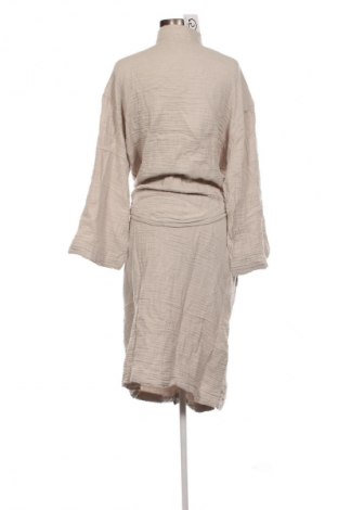 Halat Unbranded, Mărime S, Culoare Bej, Preț 198,99 Lei